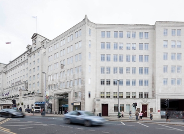  Business center  in Leeds City Centre, Aire Street 1, 10 m² - MatchOffice.co.uk