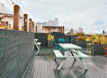  Coworkind spaces in Leeds City Centre, Aire Street 1, 10 m² - MatchOffice.co.uk