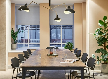  Coworkind spaces in Leeds City Centre, Aire Street 1, 10 m² - MatchOffice.co.uk