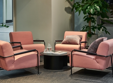  Meeting room hire in Leeds City Centre, Aire Street 1, 10 m² - MatchOffice.co.uk