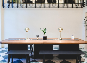 Meeting room in The City of London, Hudson's Place 1, 12 m² - MatchOffice.co.uk