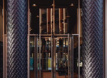 Meeting room in The City of London, Pancras Road, 12 m² - MatchOffice.co.uk