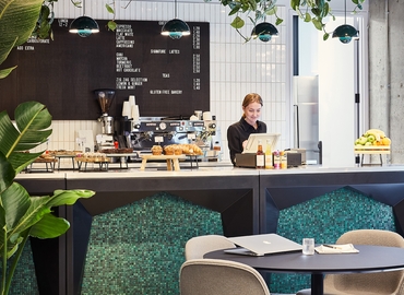 10 m² Conference space in West London, Lyric Square 1 (W6 0NB) - 0 | MatchOffice.com