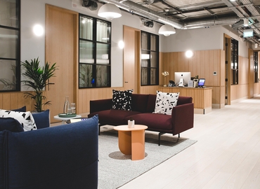  Coworking space in The City of London, Eccleston Square 84, 10 m² - MatchOffice.co.uk