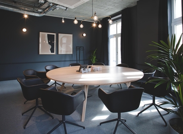  Coworkind spaces in The City of London, Eccleston Square 84, 10 m² - MatchOffice.co.uk