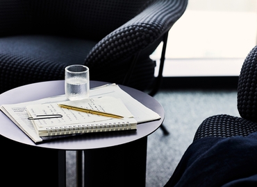  Meeting room for rent in West London, Lyric Square 1, 10 m² - MatchOffice.co.uk