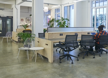  Meeting room hire in The City of London, Whitechapel High Street 133, 10 m² - MatchOffice.co.uk