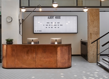  Coworking space in The City of London, Old Street Yard 1, 10 m² - MatchOffice.co.uk