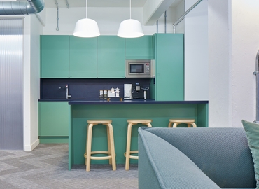 Meeting room in The City of London, Whitechapel High Street 133, 10 m² - MatchOffice.co.uk