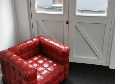 Meeting room in East London, Royal Parade Mews 44, 35 m² - MatchOffice.co.uk