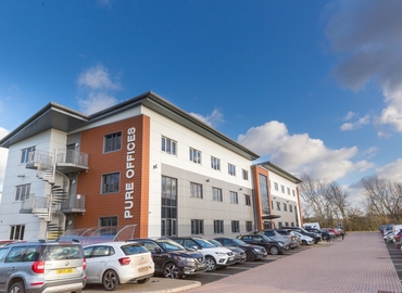  Meeting room hire in Warwickshire, Wilton Dr, 12 m² - MatchOffice.co.uk