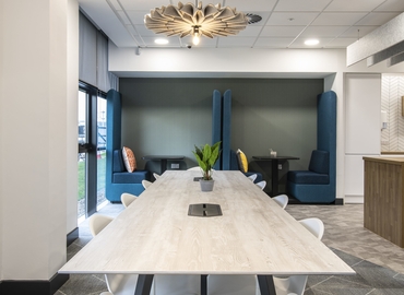  Meeting room for rent in Edinburgh, 4-5 Lochside Way, 12 m² - MatchOffice.co.uk