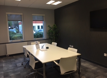 12 m² Conference center in Oxford, Oxford Business Park (OX4 2JY) - 8 | MatchOffice.com