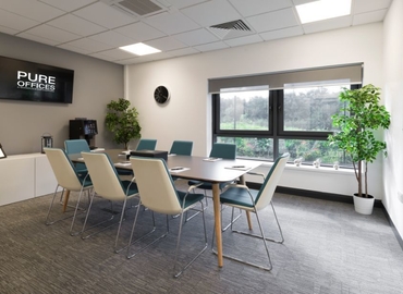 12 m² Meeting room in Leeds City Centre, Turnberry Park Road (LS27 7LE) - 3 | MatchOffice