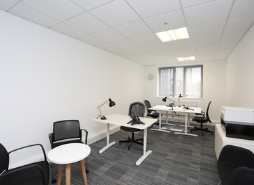12 m² Meeting room in Cheltenham, Hatherley Lane (GL51 6SH) - 4 | MatchOffice.com