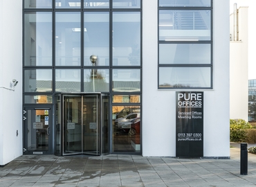  Virtual office address Leeds City Centre, 4100 Park Approach - MatchOffice.co.uk