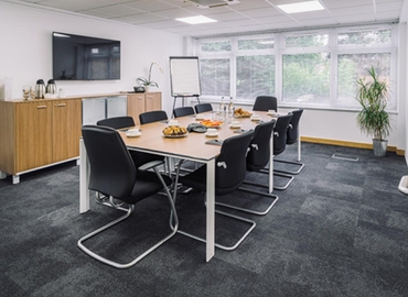 10 m² Coworking  in Hammersmith and Fulham, Turnham Green Terrace 18-24 (W4 1QP) - 1 | MatchOffice.com