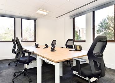  Meeting room hire in West London, The Quadrant 26, 70 m² - MatchOffice.co.uk