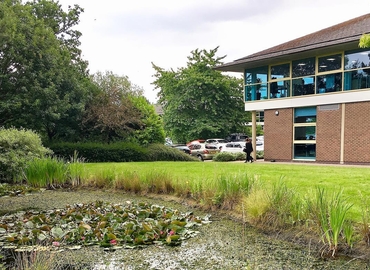 12 m² Conference hall in Birmingham Centre, Solihull Parkway 1310 (B37 7YB) - 2 | MatchOffice.com