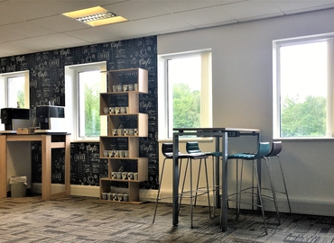  Meeting room for rent in Cheshire, Rutherford House, 10 m² - MatchOffice.co.uk