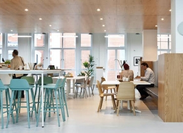 Business center 4 Winsley Street, Mappin House W1W 8HF Central London