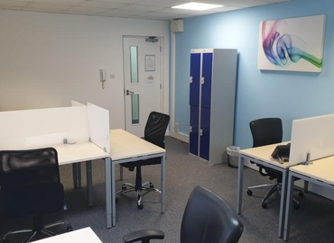 12 m² Business park in Hampshire, Harts Farm Way (PO9 1HS) - 4 | MatchOffice