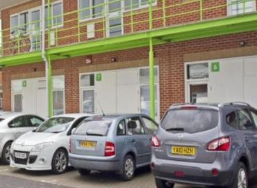 Business centre  in Hampshire, Waterberry Drive, 74 m² - MatchOffice.co.uk