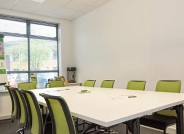  Meeting room for rent in West Sussex, Metcalf Way, 12 m² - MatchOffice.co.uk
