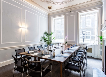  Meeting room for rent in Central London, 7-10 Adam Street, 12 m² - MatchOffice.co.uk