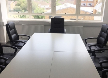 12 m² Business park in South London, Hook Road 177 (KT6 5AR) - 11 | MatchOffice