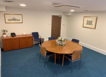 Business center Queen Street 4 BA1 1HE Bath and North East Somerset