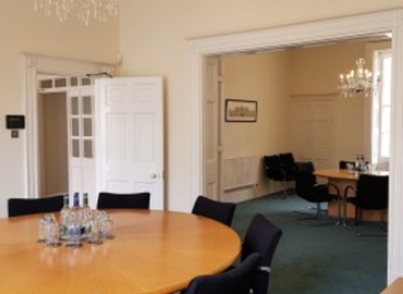 40 m² Business space in Cheltenham, Cambray Place 29 (GL50 1JX) - 2 | MatchOffice