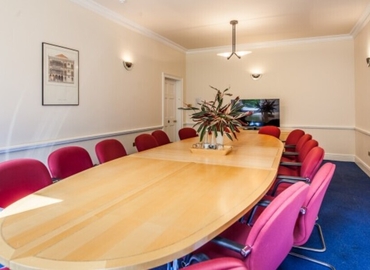 Business center Park Square East 9 LS1 2LH Leeds City Centre