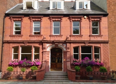 Business center Park Square East 9 LS1 2LH Leeds City Centre