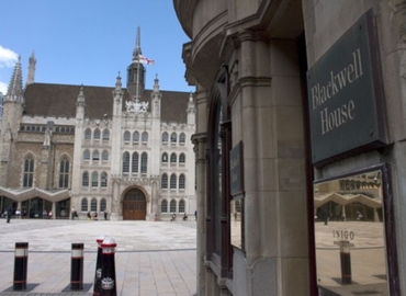 Business center Guildhall Yard EC2V 5AE The City of London