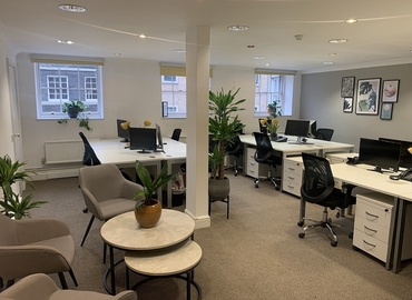 Coworking 7-10 Adam Street, The Strand WC2N 6AA Central London