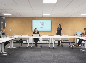 Business centre  in Cambridge, Nine Hills Road, 8 m² - MatchOffice.co.uk