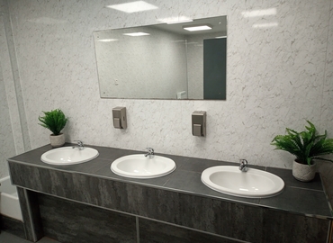 Business centre  in Greater Manchester, Victoria Street, 185 m² - MatchOffice.co.uk