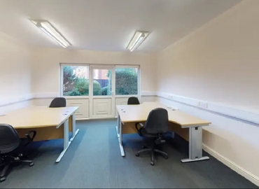  Business center  in Birmingham Centre, 1229-1335 Stratford Road, 200 m² - MatchOffice.co.uk