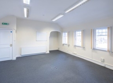 Business centre  in Birmingham Centre, 1229-1335 Stratford Road, 200 m² - MatchOffice.co.uk