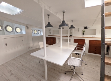 Business center Orchard Place, Bow Office, Lightship 95 E14 0JW East London