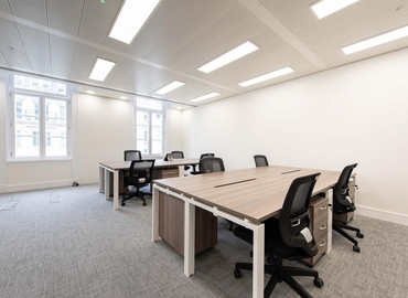 Business center 70 Pall Mall, St James's SW1Y 5NQ The City of London