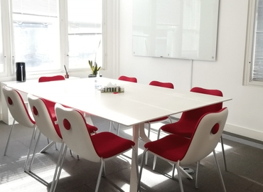 Business centre  in Central London, 57 Rathbone Place, 50 m² - MatchOffice.co.uk