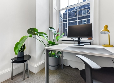 Business centre  in Central London, 7-10 Adam Street, 66 m² - MatchOffice.co.uk