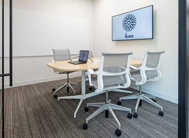  Business center  in West London, 245 Hammersmith Road, 2000 m² - MatchOffice.co.uk