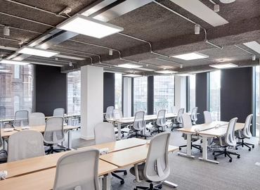  Business center  in Manchester, Windmill Green, 2000 m² - MatchOffice.co.uk