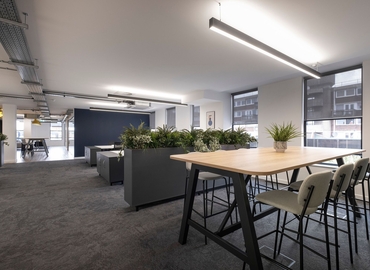 300 m² Business space in The City of London, 3 Angel Walk (W6 9HX) - 14 | MatchOffice