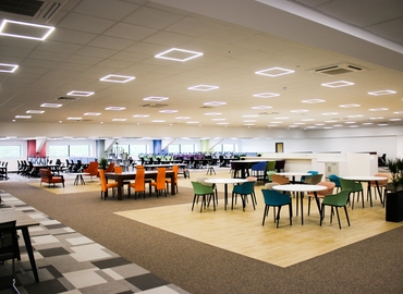 Business centre  in Norwich, Barnard Road 40, 15000 m² - MatchOffice.co.uk