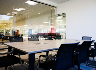 Business centre  in Norwich, Barnard Road 40, 15000 m² - MatchOffice.co.uk