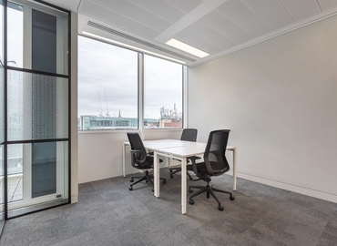 Business center 20 Saint Andrew Street EC4A 3AG Central London
